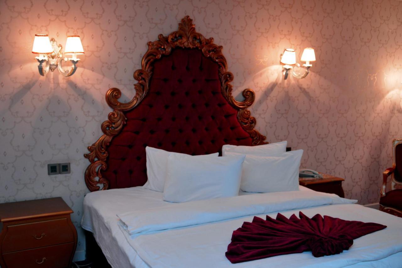 Deluxe Hotel Ganja Luaran gambar