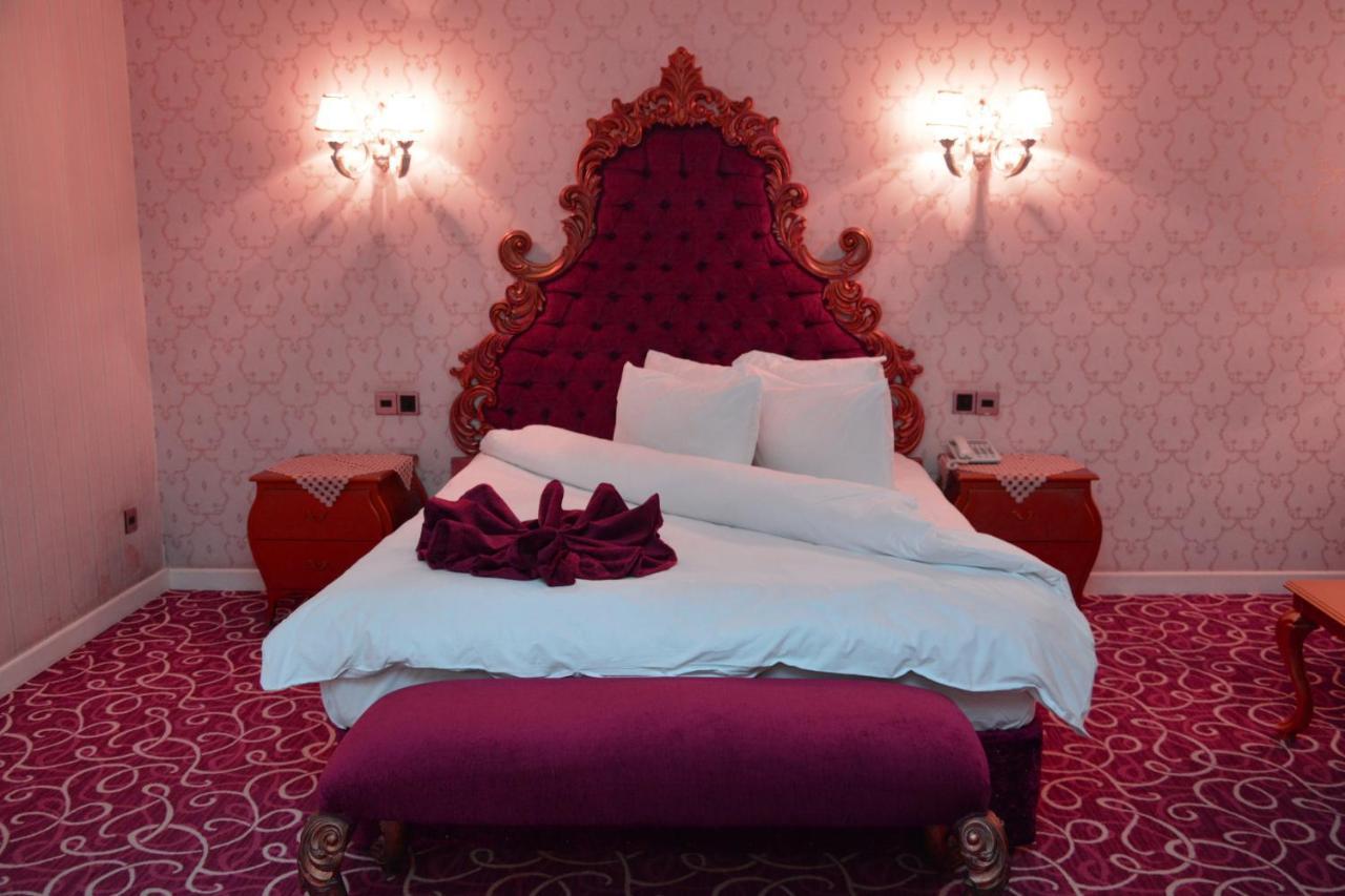 Deluxe Hotel Ganja Luaran gambar