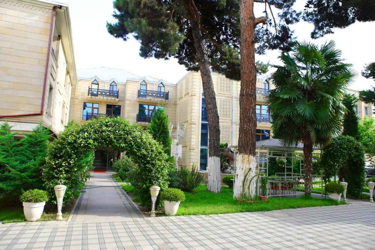 Deluxe Hotel Ganja Luaran gambar