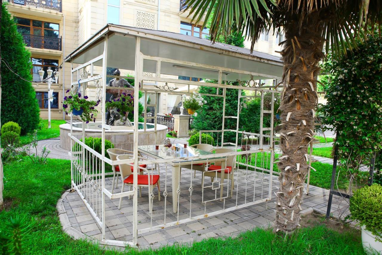 Deluxe Hotel Ganja Luaran gambar