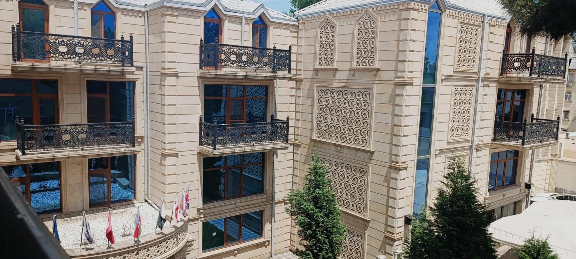 Deluxe Hotel Ganja Luaran gambar